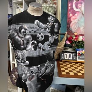 Justice Men's Black Vest
Size XLExcellent condition